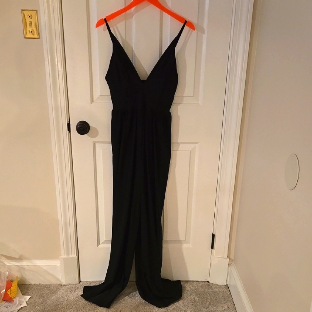 Klassy network black lurex deep v wide leg jumpsuit size with pockets large EUC
